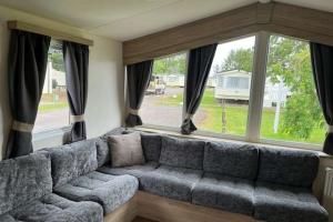 living room 151