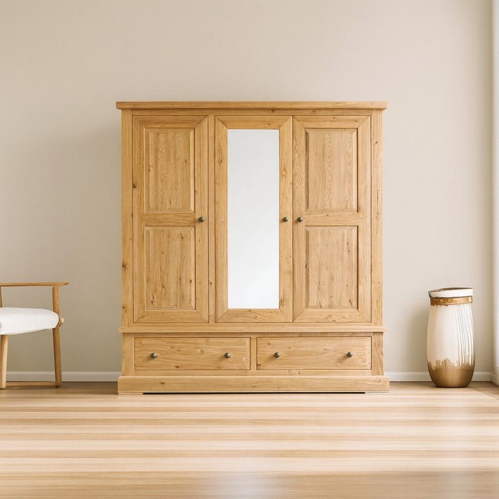Hampton Abbey Oak Triple Wardrobe with drawers and mirror
