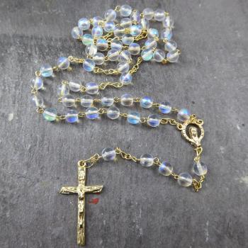 Round clear iridescent glass rosary beads 45cm gold chain center crucifix 6mm