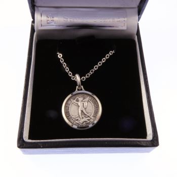 Silver plated St. Michael gift boxed round 1.8cm medal and 18" necklace Catholic