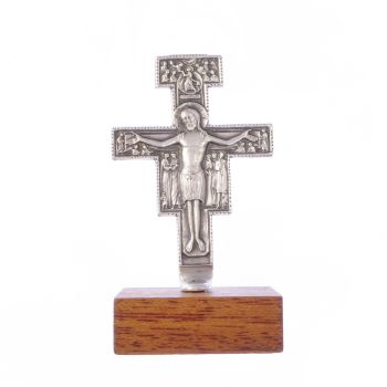Crucifix cross statue of San Damiano Francis of Assisi