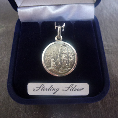 Sterling silver Our Lady of Lourdes medal in velvet gift boxed 20mm 