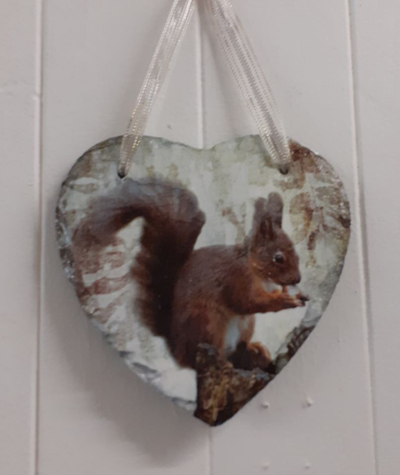Decoupage Slate Hanging Heart - Squirrel Design
