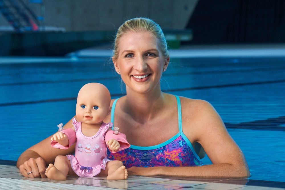 Rebecca Adlington launches Baby Annabel Learns to Swim. Photos copyright Si