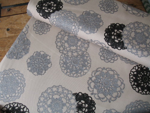 Lecien Isso Ecco my folklore Crochet doillies on Oxford THICK cotton 