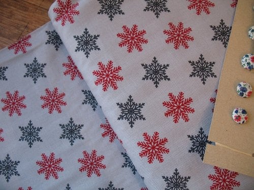 Westfalenstoffe Bergen Christmas snowflakes on grey