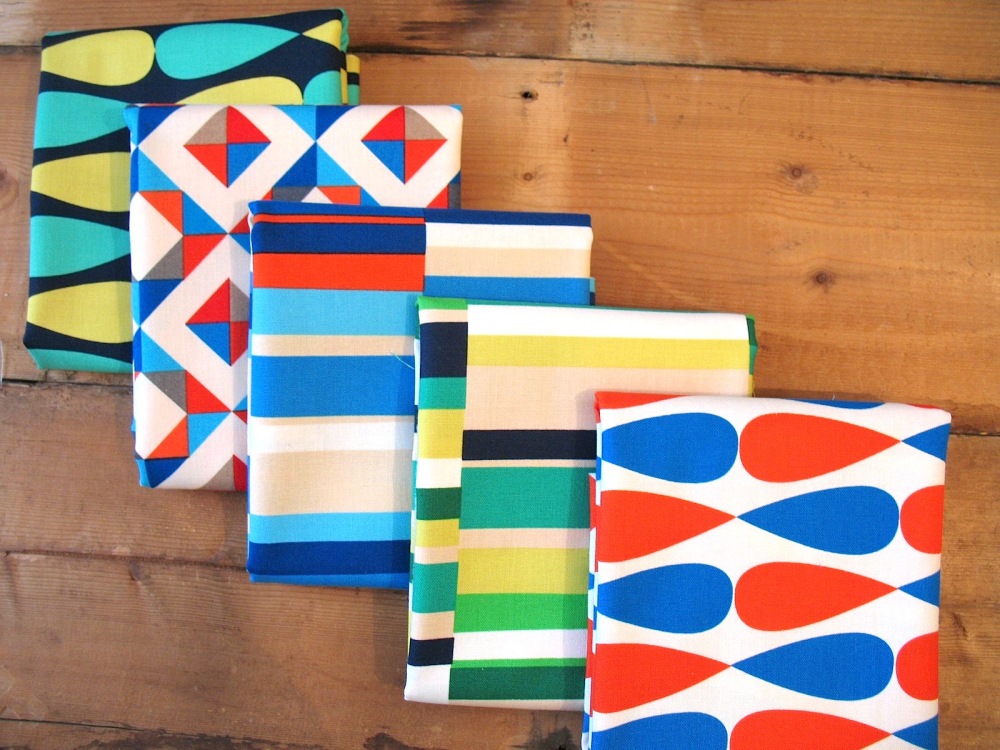 Mini Cloth stack Geo POP retro taster 