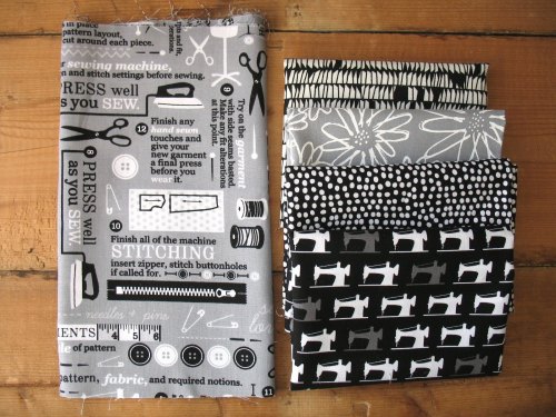 Mini Cloth stack -Sewing mad - in black and white
