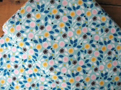 Cloud 9 Organics Glint floret in turquoise