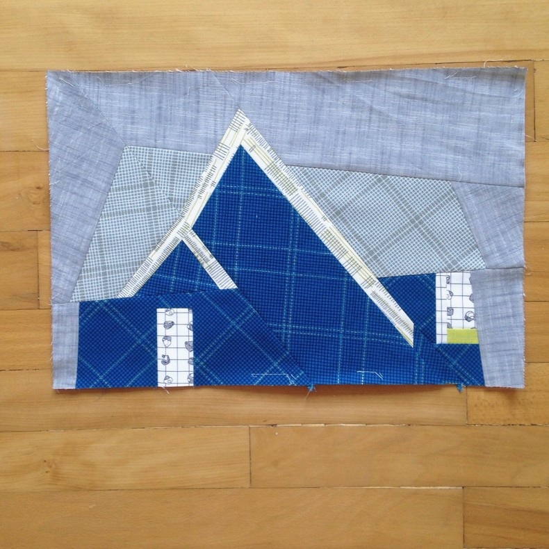 BOLT END - Carolyn Friedlander Carkai grid diamond in navy