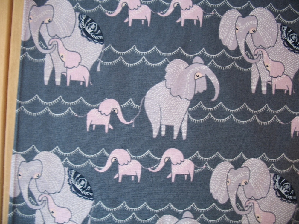 Dear Stella Dreamscape countng Elephants in pewter