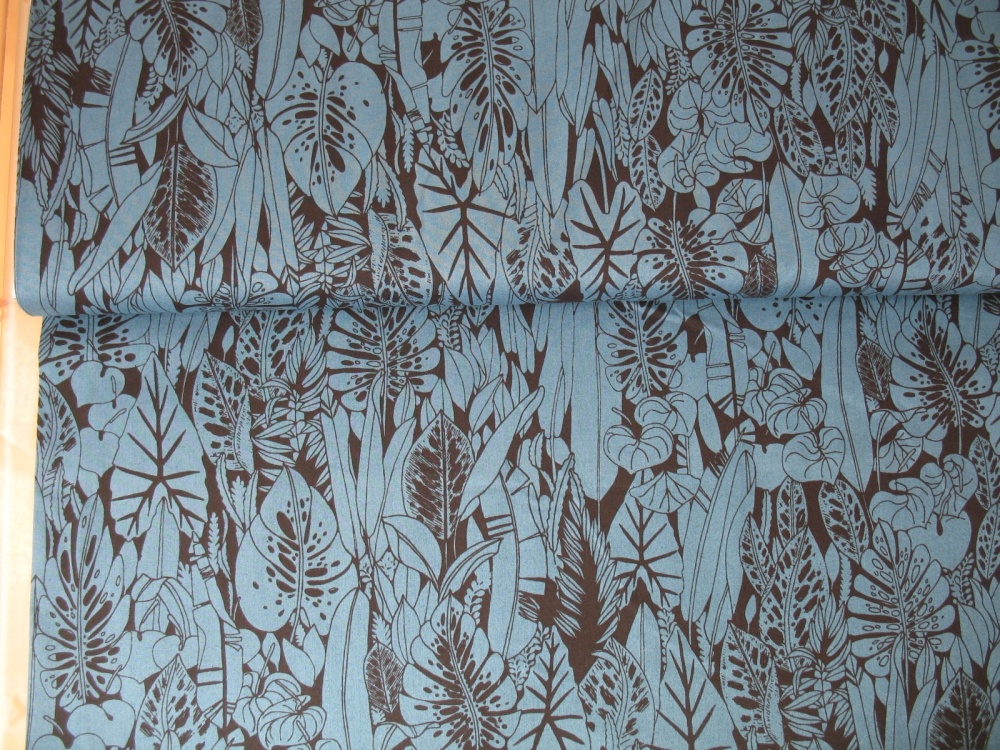 Cloud 9-Bird's eye view, 'foliage on black'