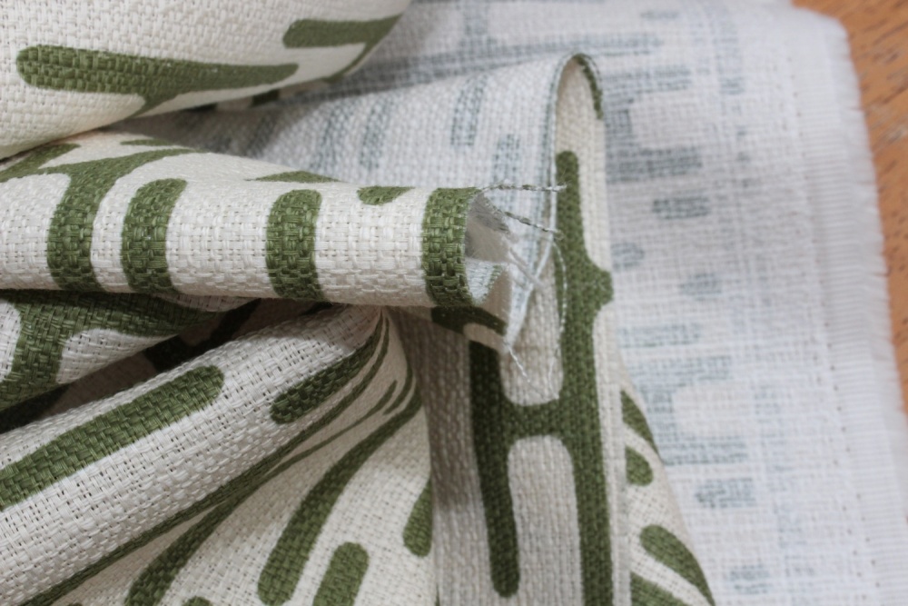 Cloud 9 ORGANIC Holding pattern BARKCLOTH get lost in olive