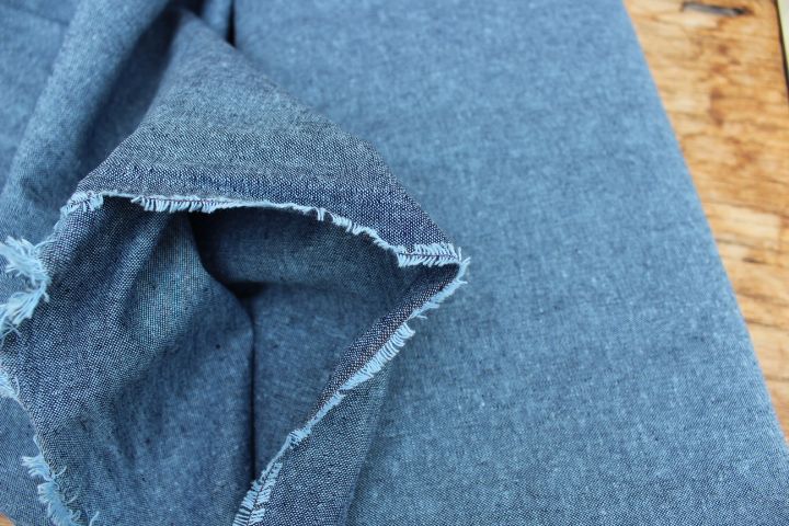 Robert Kaufman Essex  YARN DYED LINEN nautical 
