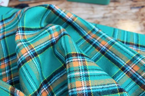 Robert Kaufman Highlander Flannel -traditional skirt check