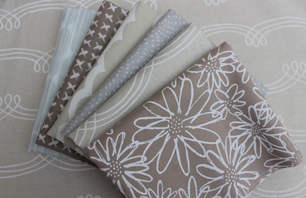 Mini Cloth stack neutral tones