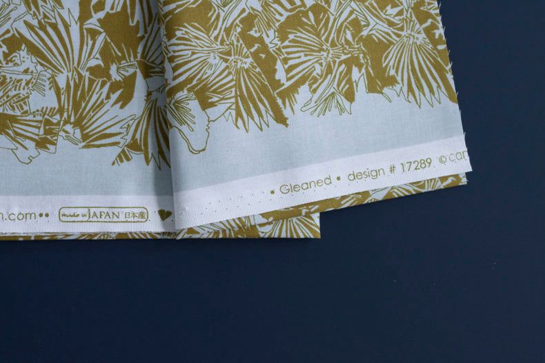  Carolyn Friedlander Gleaned- Lizard border in seafoam