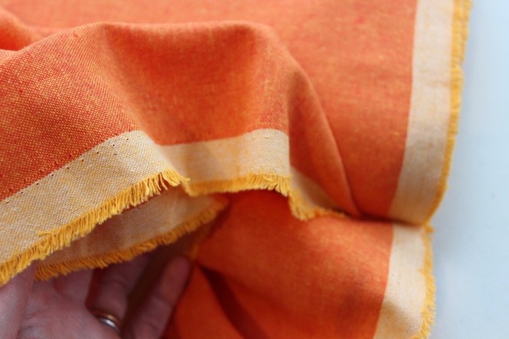 Robert Kaufman Essex  YARN DYED LINEN FLAME