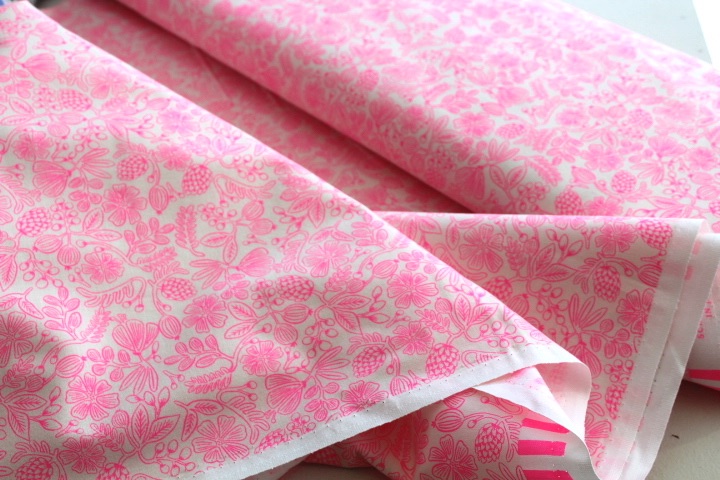 Rifle Paper Co. Menagerie-PRIMAVERA -stars -Moxie floral - neon pink