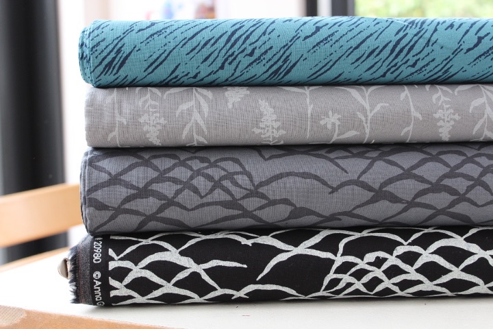 Anna Graham - Around the bend- ridges in teal