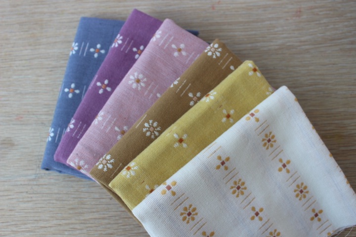 Mini Cloth stack -Fableism -Daisy -Raspberry Bush