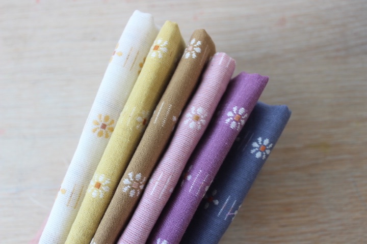 Mini Cloth stack -Fableism -Daisy -Raspberry Bush