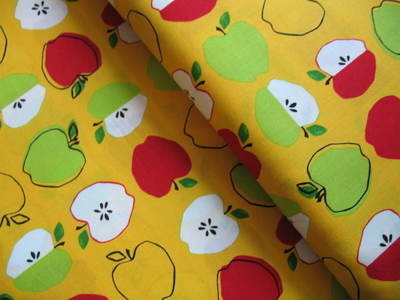 Monaluna metro market apples on yellow