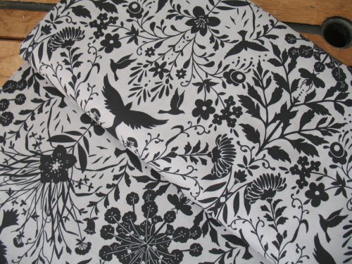 Jennifer Sampou scene in black on grey charcoal