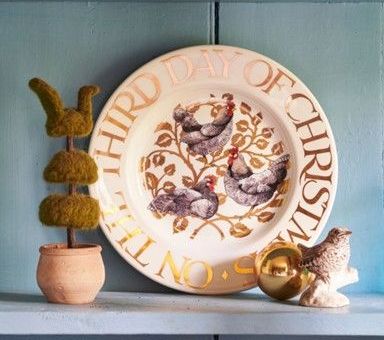 This is the 12 Days Of Christmas Three French Hens 8 1/2 Inch Plate - it's a Club Exclusive