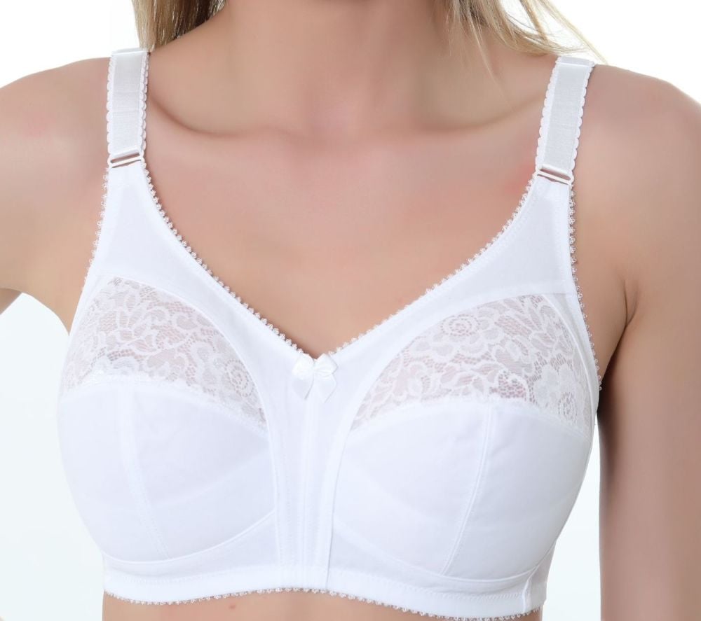 LG876 - Non wired white lacy  BRA 34D to 46J. 25 PCS - £8.00 each