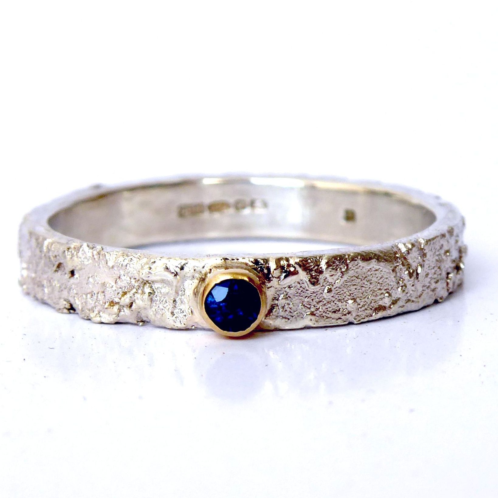 Sapphire Rivda ring