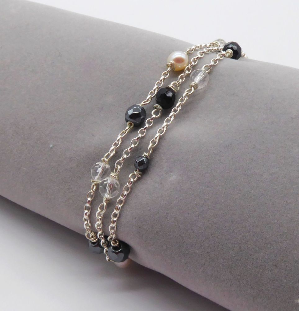 Hematite Rainbow Rocks Bracelet - Monochrome