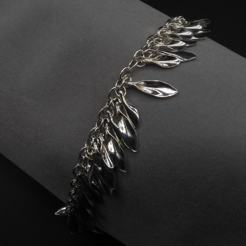 Shimmer Tassel Leaf Bracelet