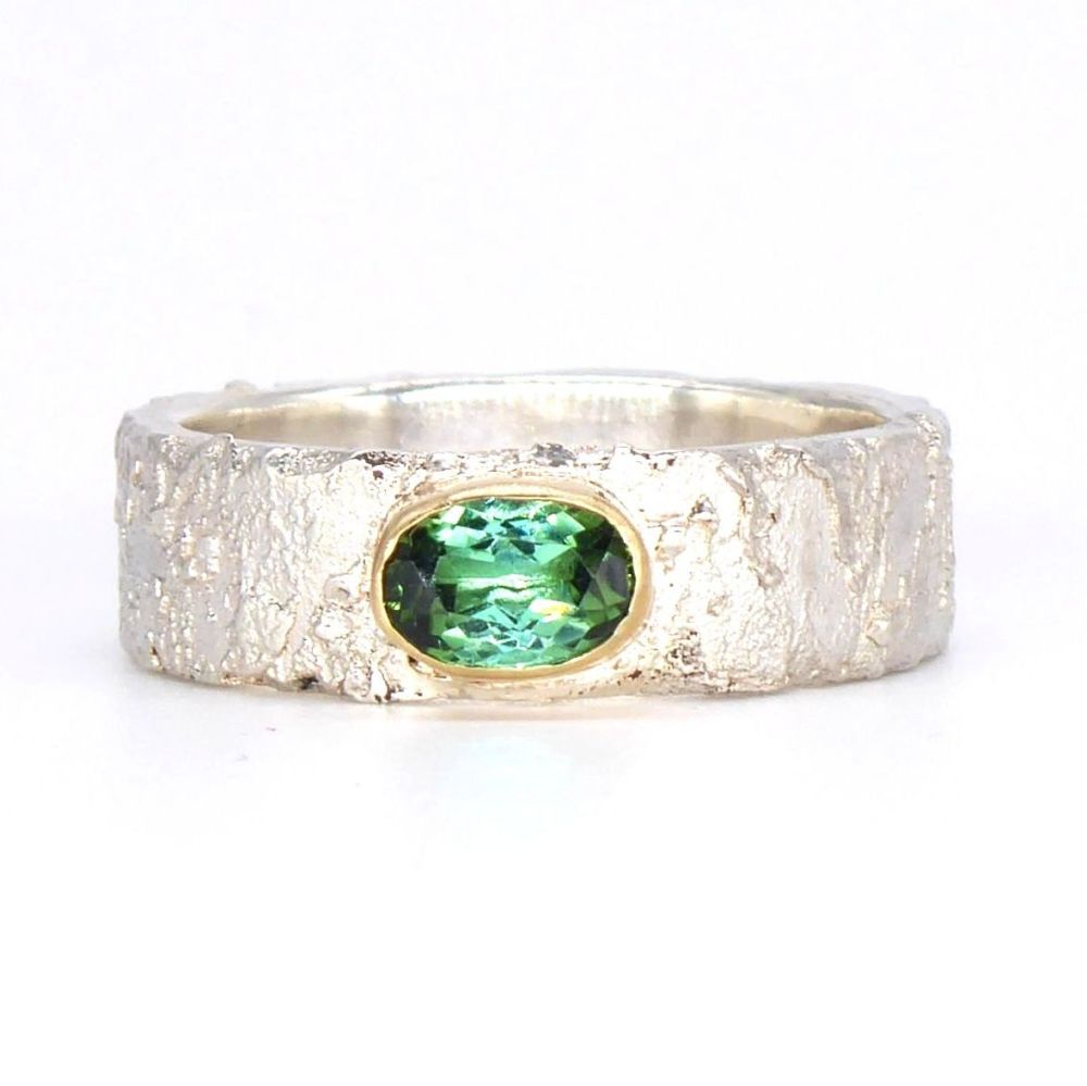 Green Tourmaline Bar Ring – Adornment + Theory