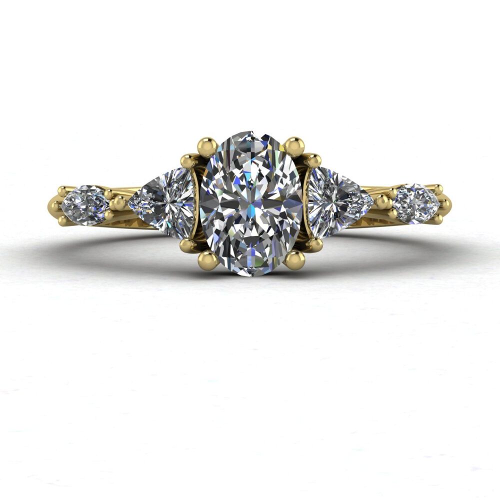 Maisie Oval Diamond & Gold Engagement Ring