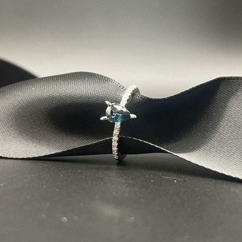 High Jewellery & Bespoke Designs Over &pound;3000