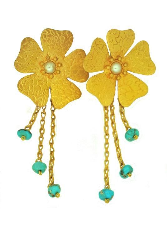 22 carat gold Flower Earrings with turquoise