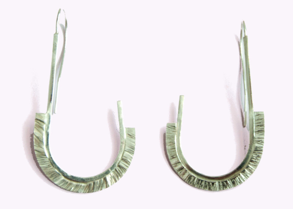 contour silver earrings
