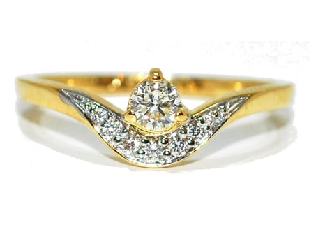 Unusual yellow gold engagement rings