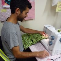 Learn to use a sewing machine, beginner class