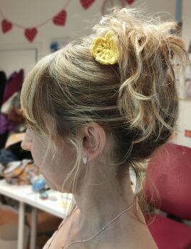 Make a hair decoration on crochet foundations course, brighton