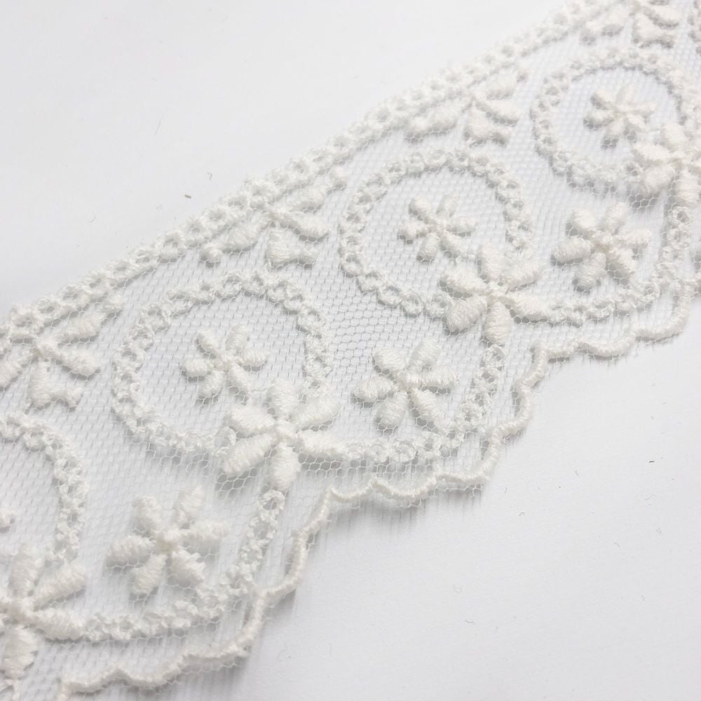 Embroidered Tulle Lace - Daisy Daisy