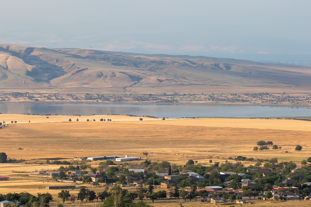 Kumisi Lake