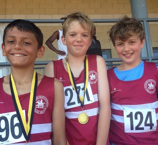 HHH Juniors medals K2 August 2019