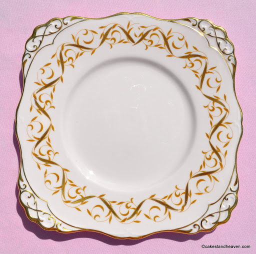 Tuscan 1842H Pink and Gold Vintage Cake Plate c.1947+