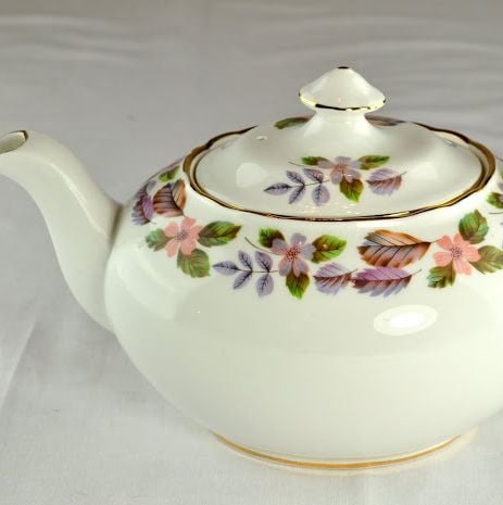 Aynsley April Rose English Fine China Oval 1.5 Pint Teapot