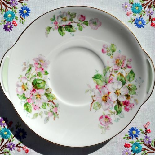 Royal Doulton Apple Blossom H4899 Cake Plate c.1950s