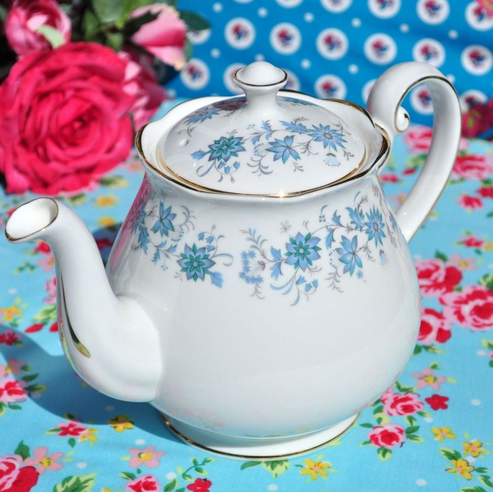 Colclough Braganza 1.75 Pint Teapot