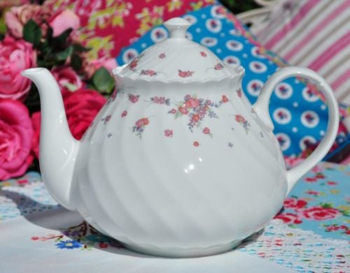 Wedgwood Picardy Vintage Bone China Teapot