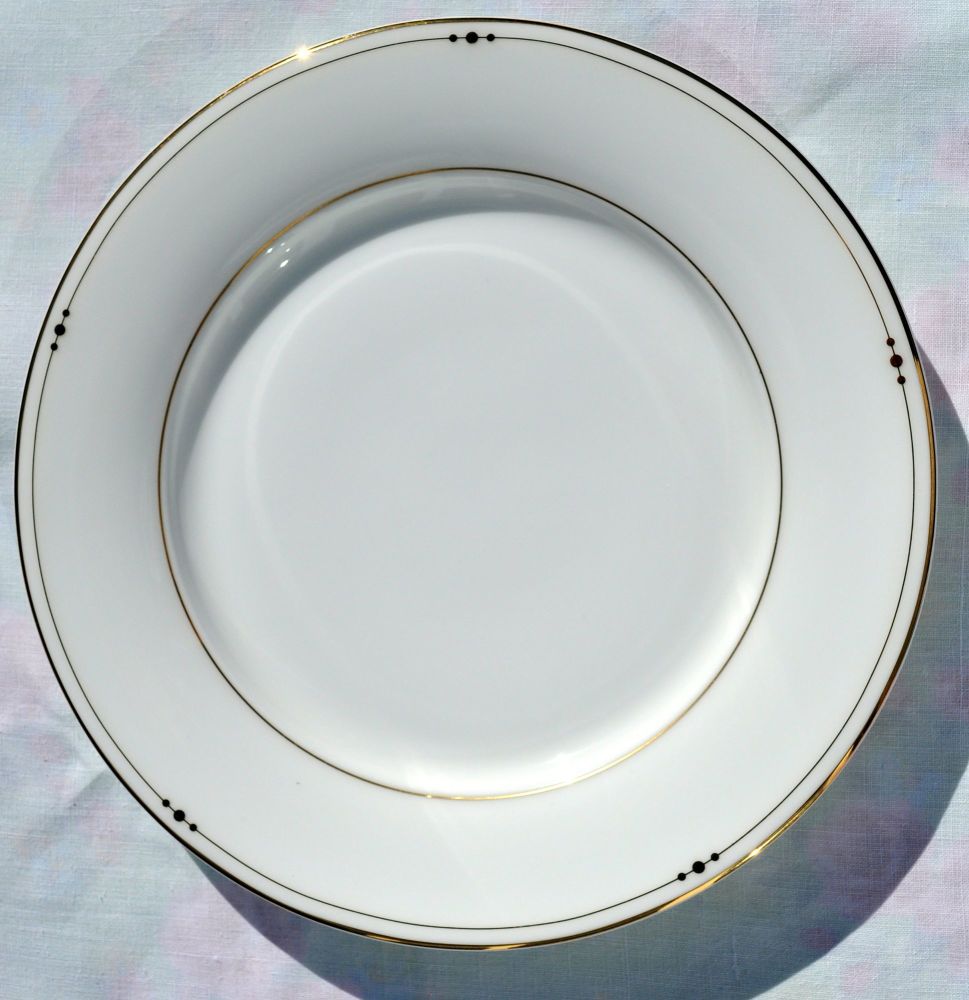 Royal Doulton Fascination Gold 22.5cm Bone China Plate c.2006